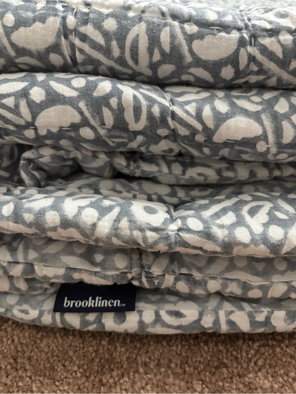 Brooklinen Gray & White Floral Quilted Throw